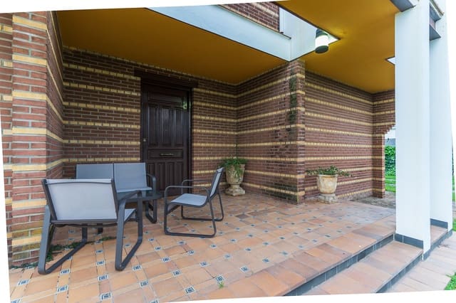 7 soveværelse Villa til salg i Ayamonte med swimmingpool garage - € 439.000 (Ref: 8664876)