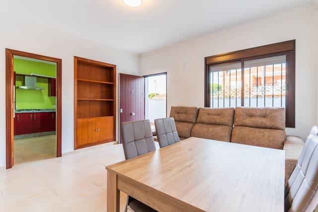 4 Zimmer Villa zu verkaufen in Moguer - 300.000 € (Ref: 8864182)