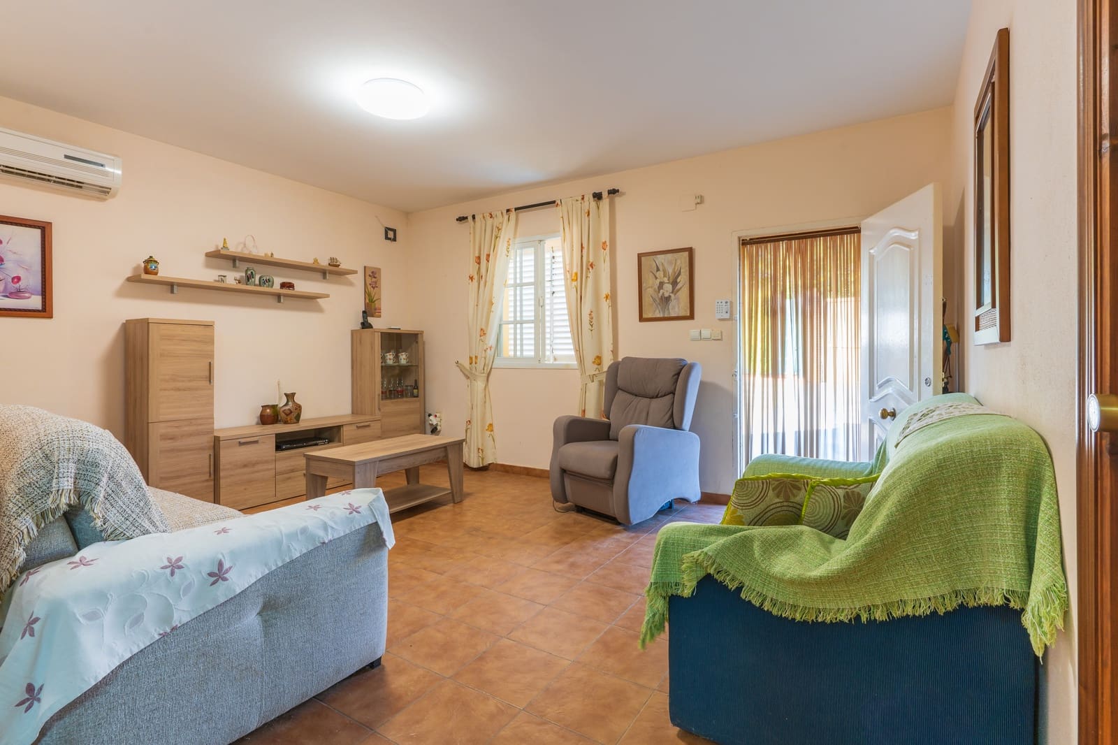 Rakentamaton maa myytävänä paikassa Bonares - 140 000 € (Ref: 9249439)