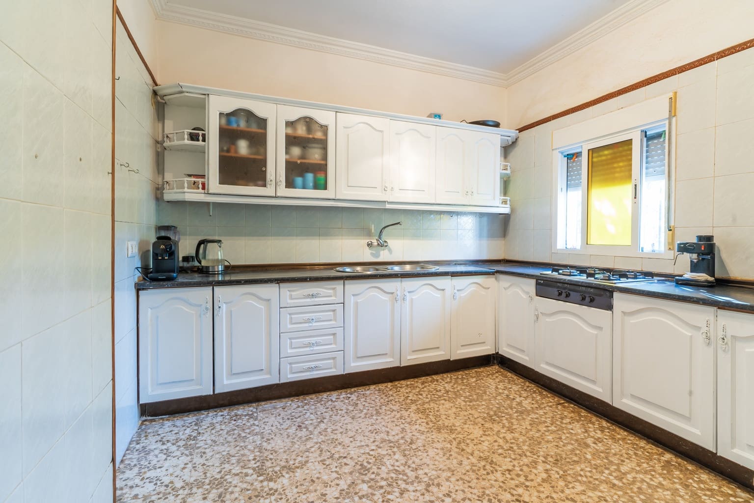 5 soveværelse Finca/Landehus til salg i Bonares med swimmingpool garage - € 259.999 (Ref: 9406090)