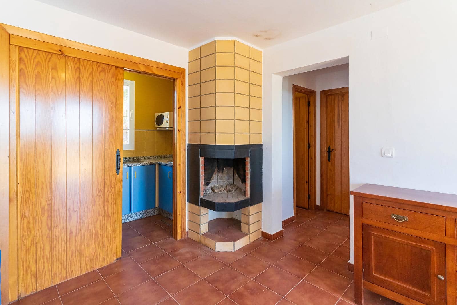 2 makuuhuone Majatalo/aamiaismajoitus myytävänä paikassa Calanas mukana uima-altaan - 1 325 000 € (Ref: 9441111)