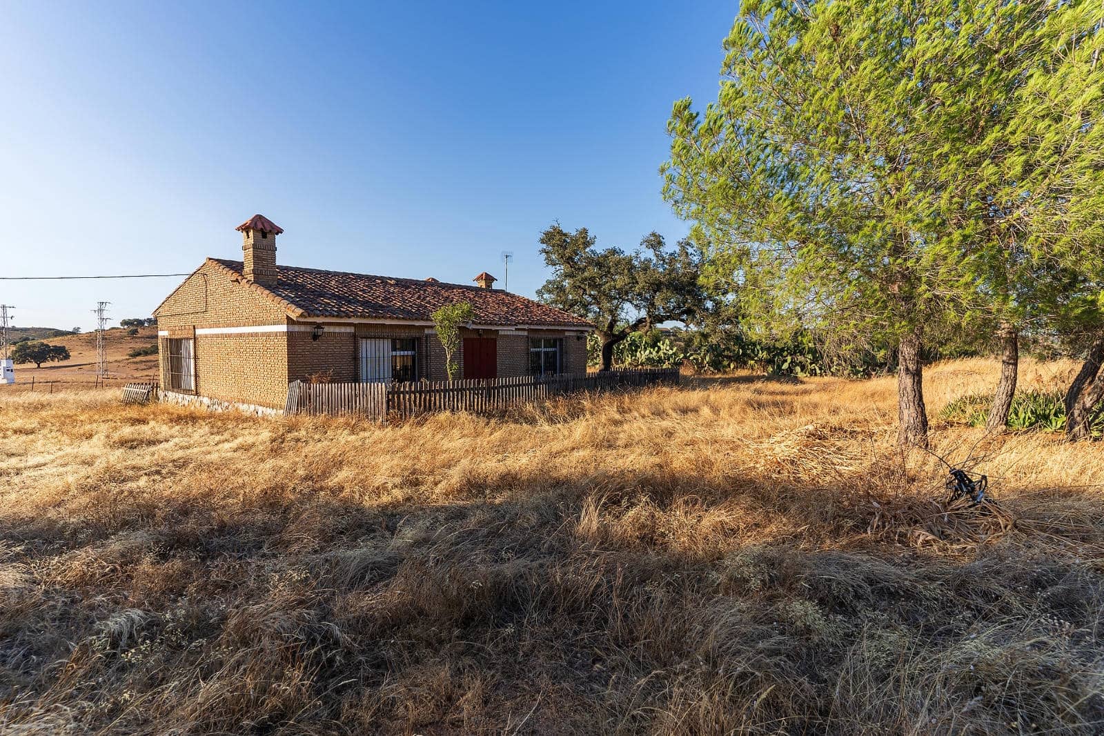 2 makuuhuone Majatalo/aamiaismajoitus myytävänä paikassa Calanas mukana uima-altaan - 1 325 000 € (Ref: 9441111)