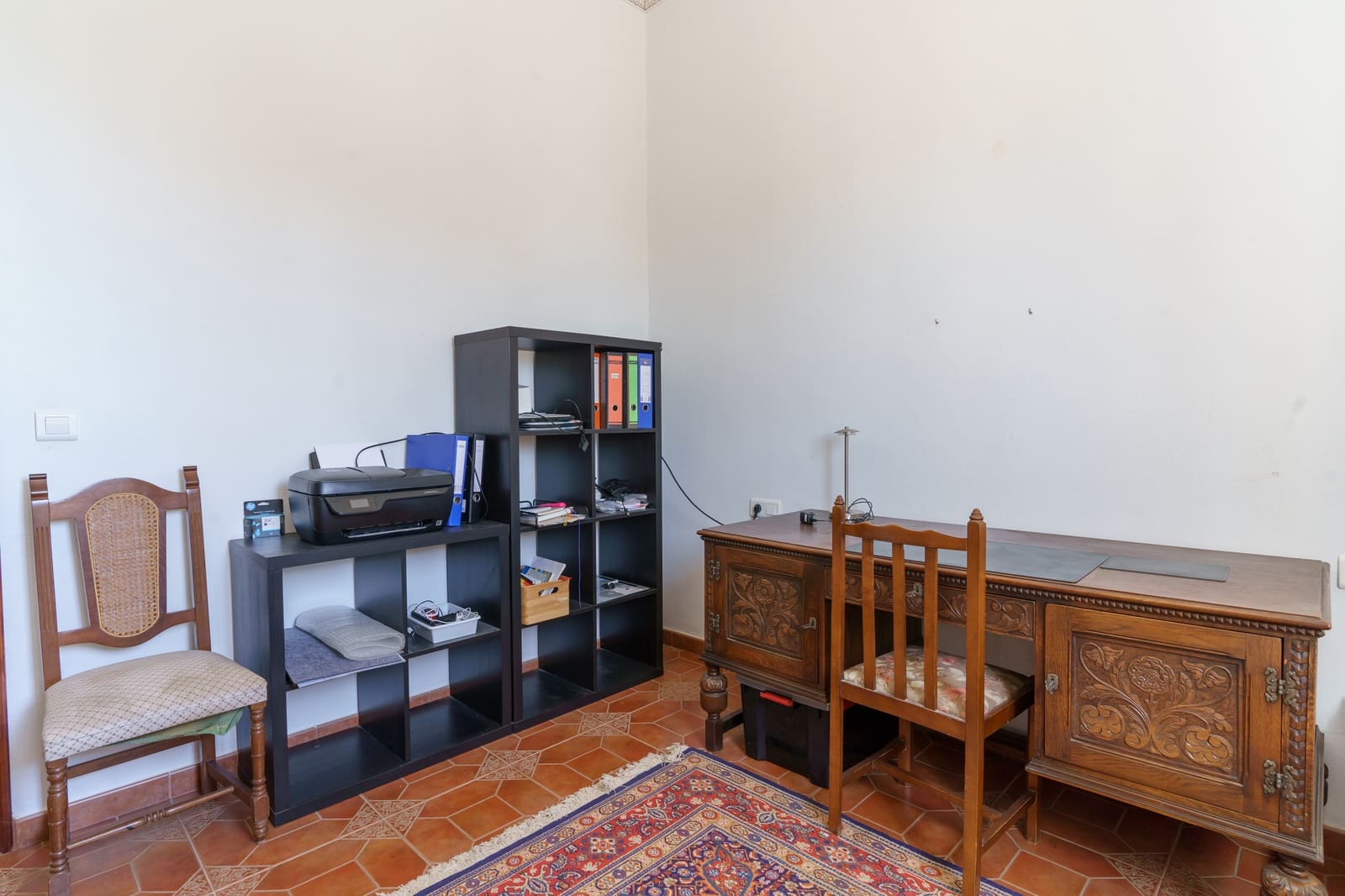 4 soverom Finca/Herregård til salgs i La Palma del Condado med svømmebasseng - € 219 999 (Ref: 9972781)