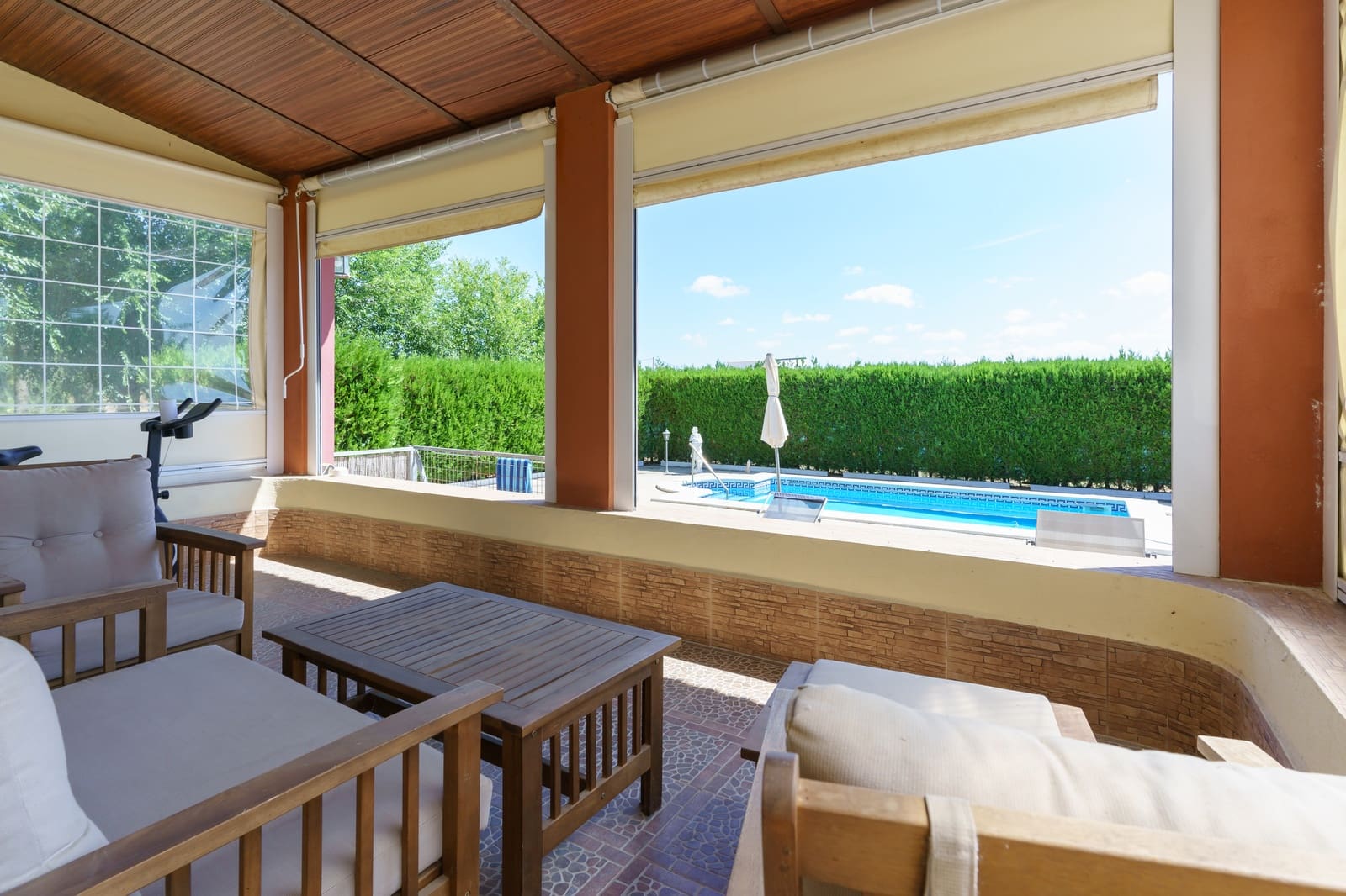 4 soverom Finca/Herregård til salgs i La Palma del Condado med svømmebasseng - € 219 999 (Ref: 9972781)