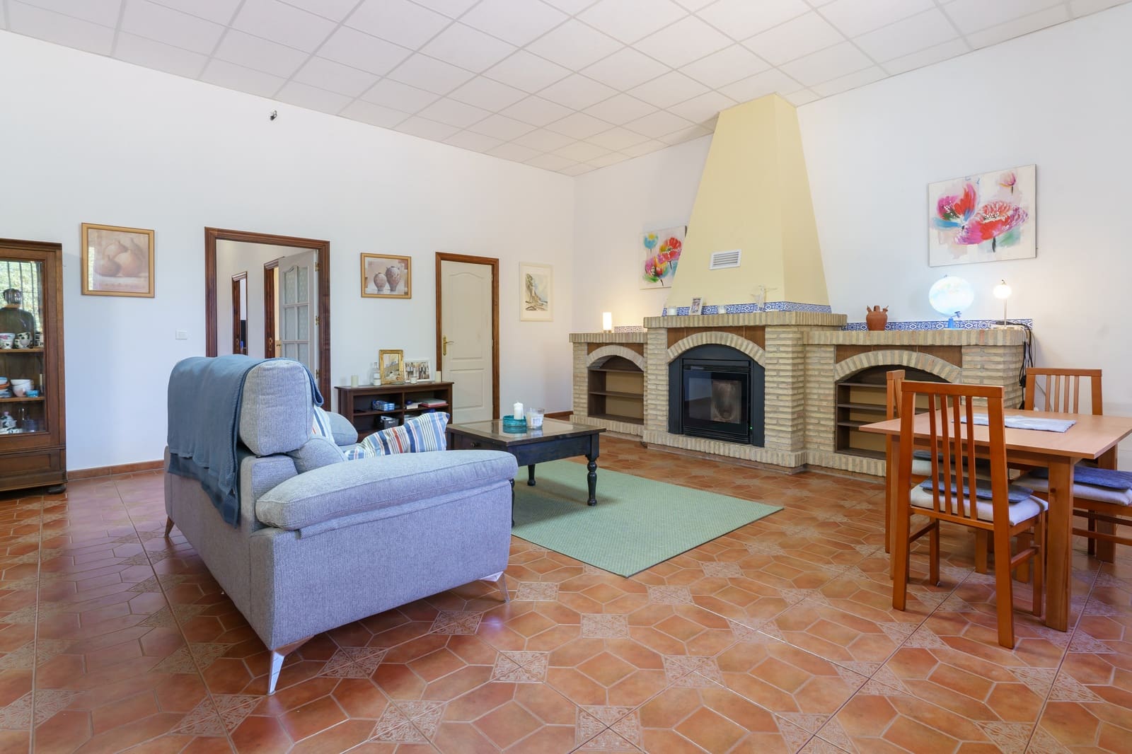 4 soverom Finca/Herregård til salgs i La Palma del Condado med svømmebasseng - € 219 999 (Ref: 9972781)