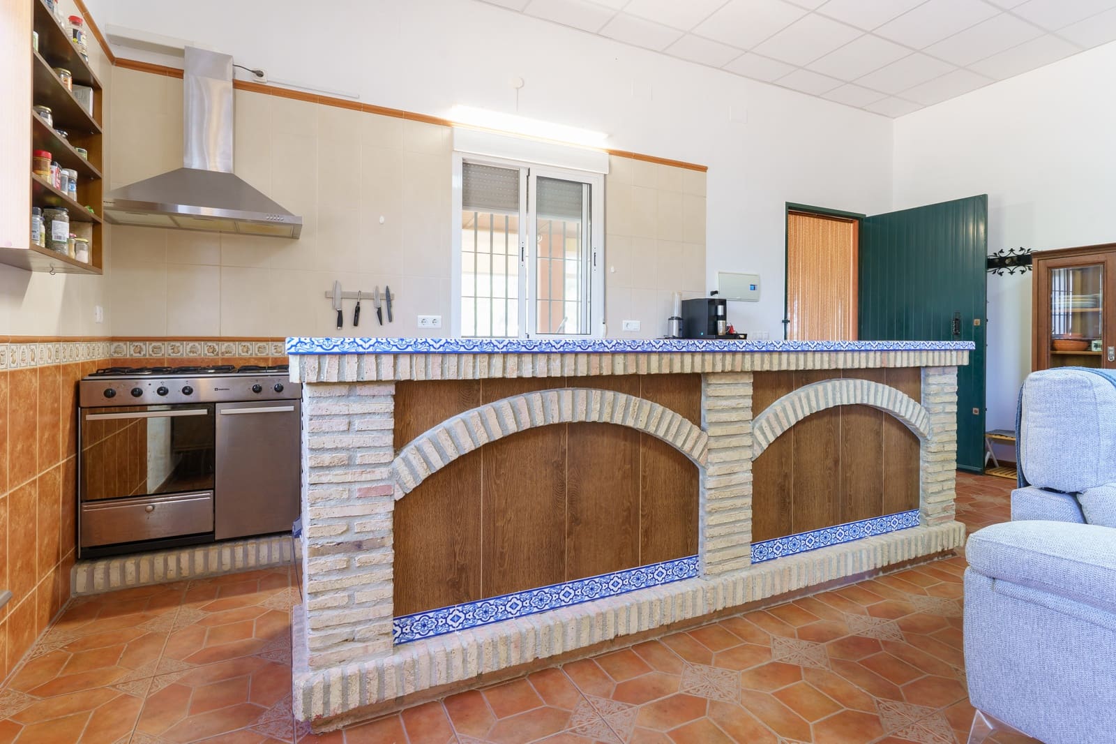 4 soverom Finca/Herregård til salgs i La Palma del Condado med svømmebasseng - € 219 999 (Ref: 9972781)