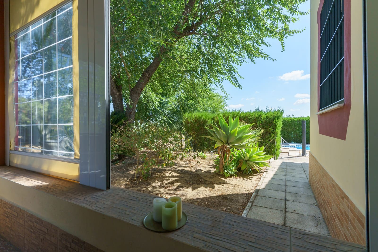 4 soverom Finca/Herregård til salgs i La Palma del Condado med svømmebasseng - € 219 999 (Ref: 9972781)