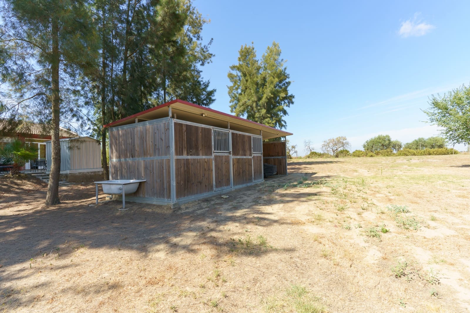 4 soverom Finca/Herregård til salgs i La Palma del Condado med svømmebasseng - € 219 999 (Ref: 9972781)