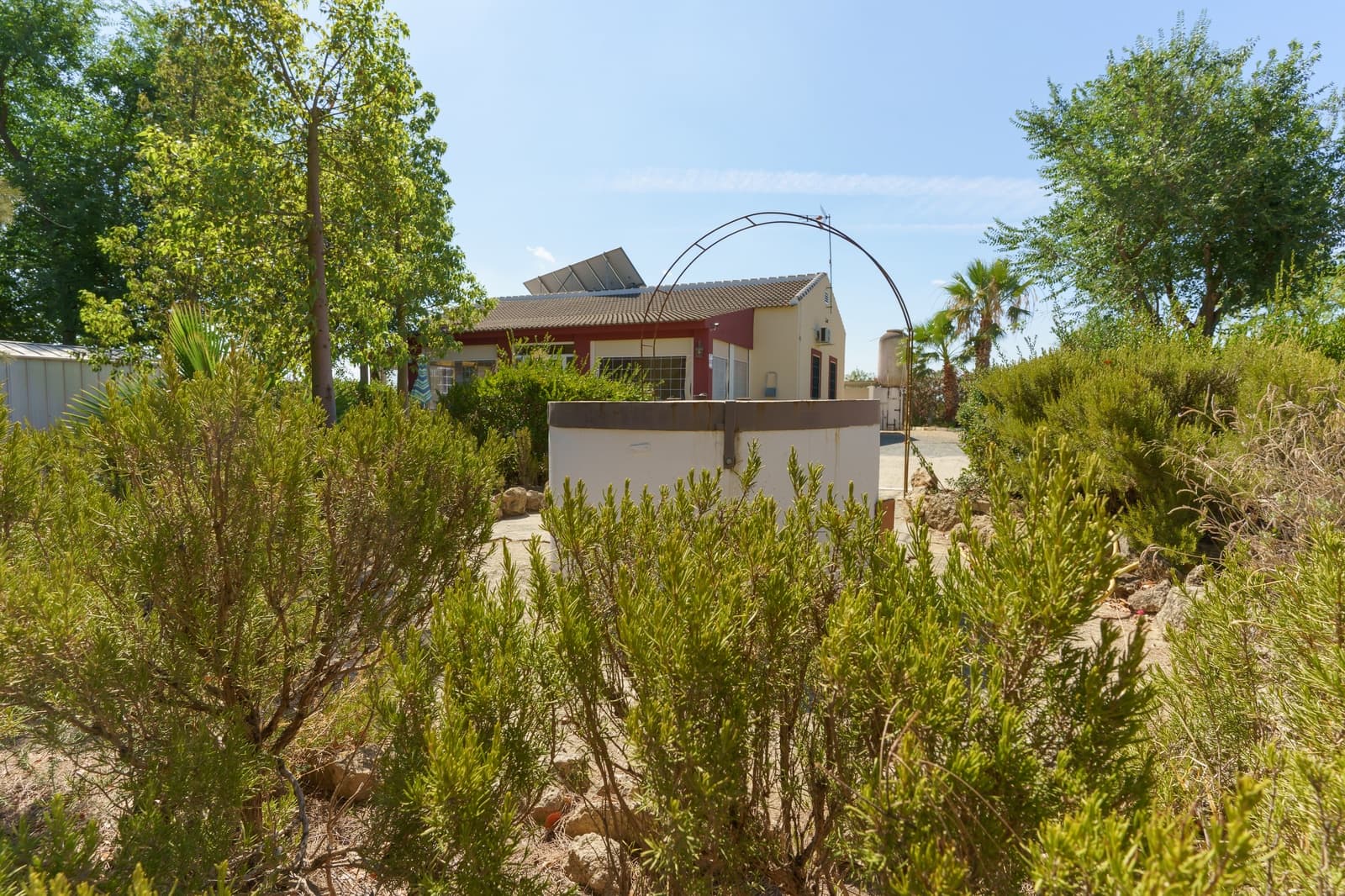 4 soverom Finca/Herregård til salgs i La Palma del Condado med svømmebasseng - € 219 999 (Ref: 9972781)