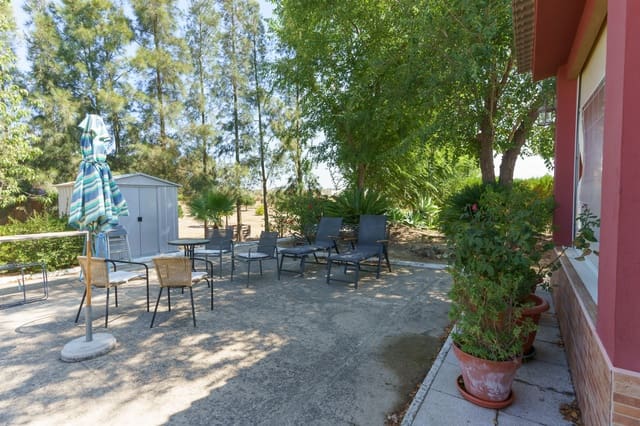 4 soverom Finca/Herregård til salgs i La Palma del Condado med svømmebasseng - € 219 999 (Ref: 9972781)