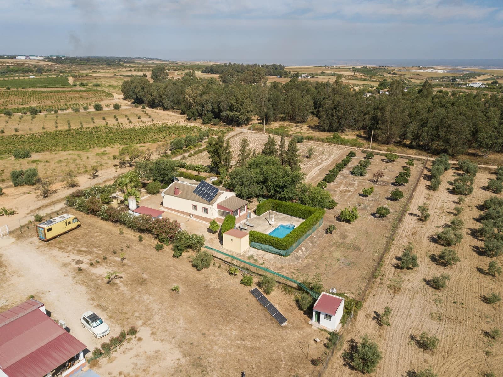 4 soverom Finca/Herregård til salgs i La Palma del Condado med svømmebasseng - € 219 999 (Ref: 9972781)
