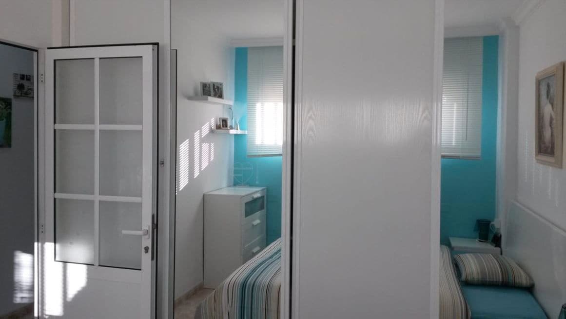 1 bedroom Flat for sale in San Bartolome de Tirajana with pool - € 225,000 (Ref: 9499976)