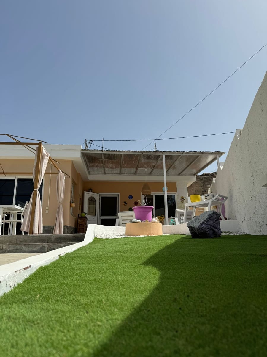 3 slaapkamer Villa te koop in Mogan met garage - € 390.000 (Ref: 9499978)