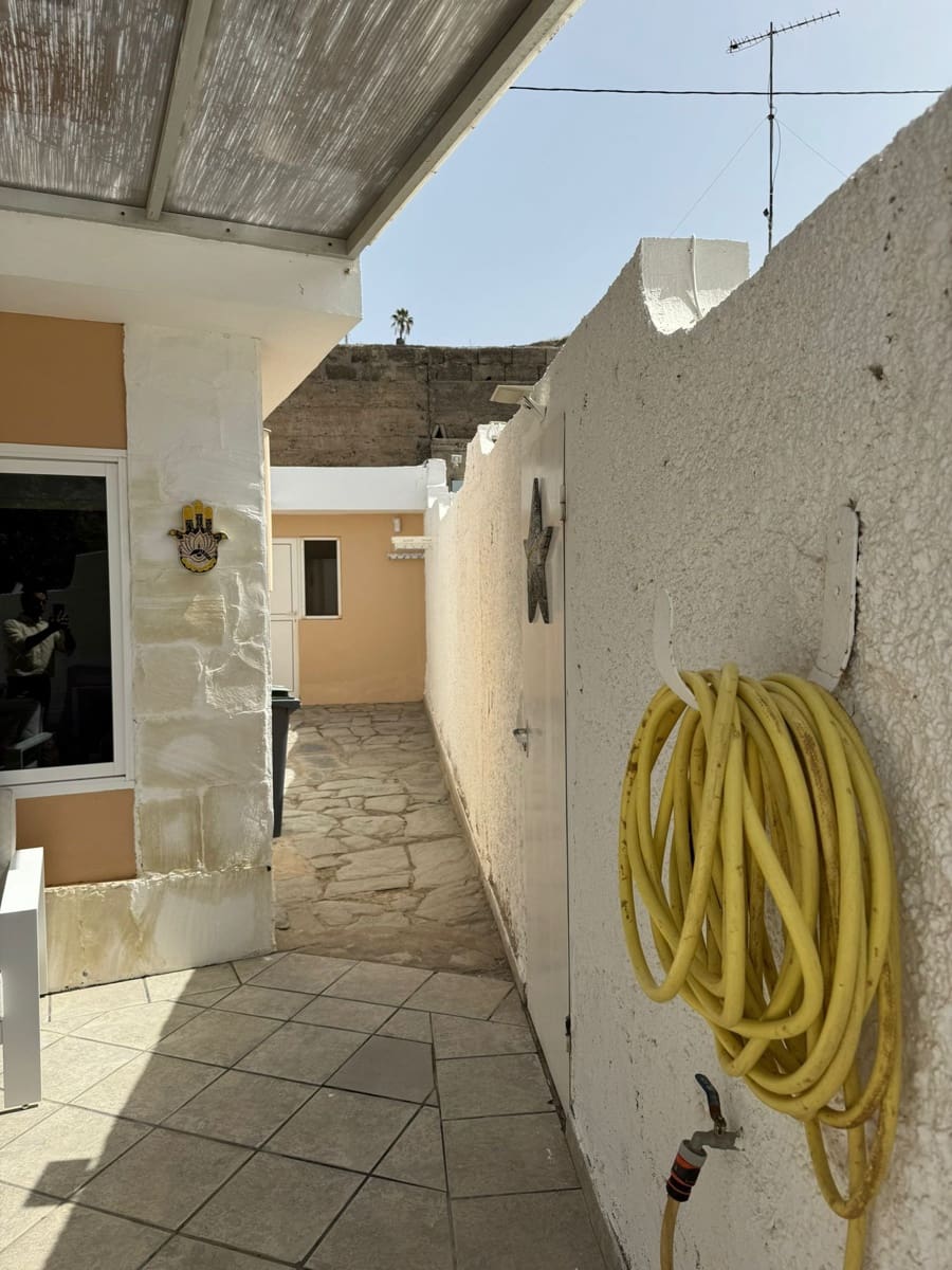 3 slaapkamer Villa te koop in Mogan met garage - € 390.000 (Ref: 9499978)