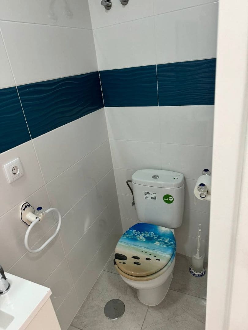 Commercial for sale in San Bartolome de Tirajana - € 88,000 (Ref: 9499979)