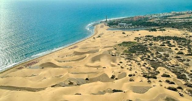 Local Comercial en Playa del Inglés, San Bartolomé de Tirajana en venta - 88.000 € (Ref: 9499986)