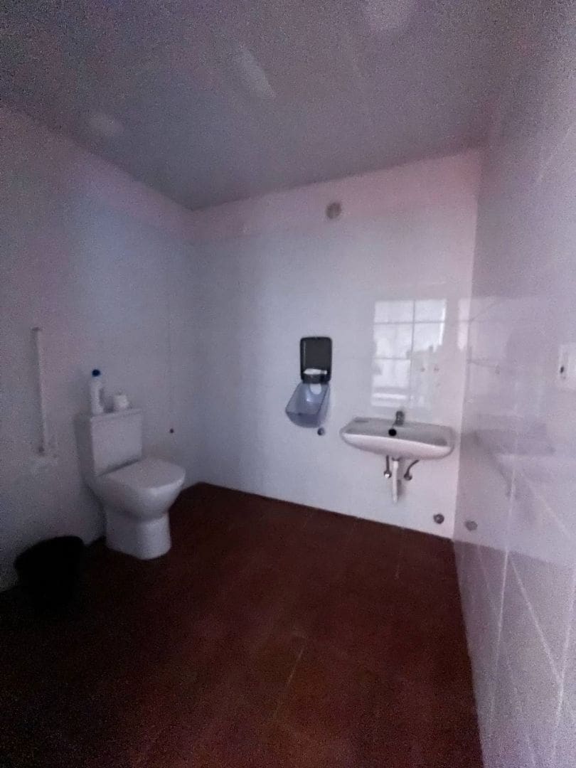 Commercial for sale in San Bartolome de Tirajana - € 205,000 (Ref: 9499987)