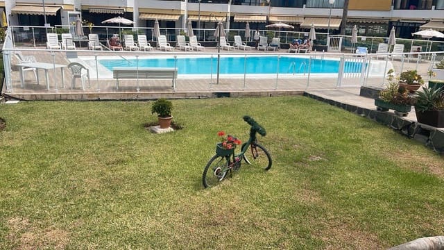 Apartamento de 7 habitaciones en San Agustín, San Bartolomé de Tirajana en venta con piscina - 1.400.000 € (Ref: 9499990)