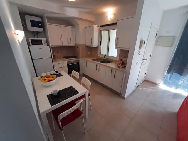 2 soveværelse Lejlighed til salg i San Bartolomé de Tirajana - € 285.000 (Ref: 9499991)