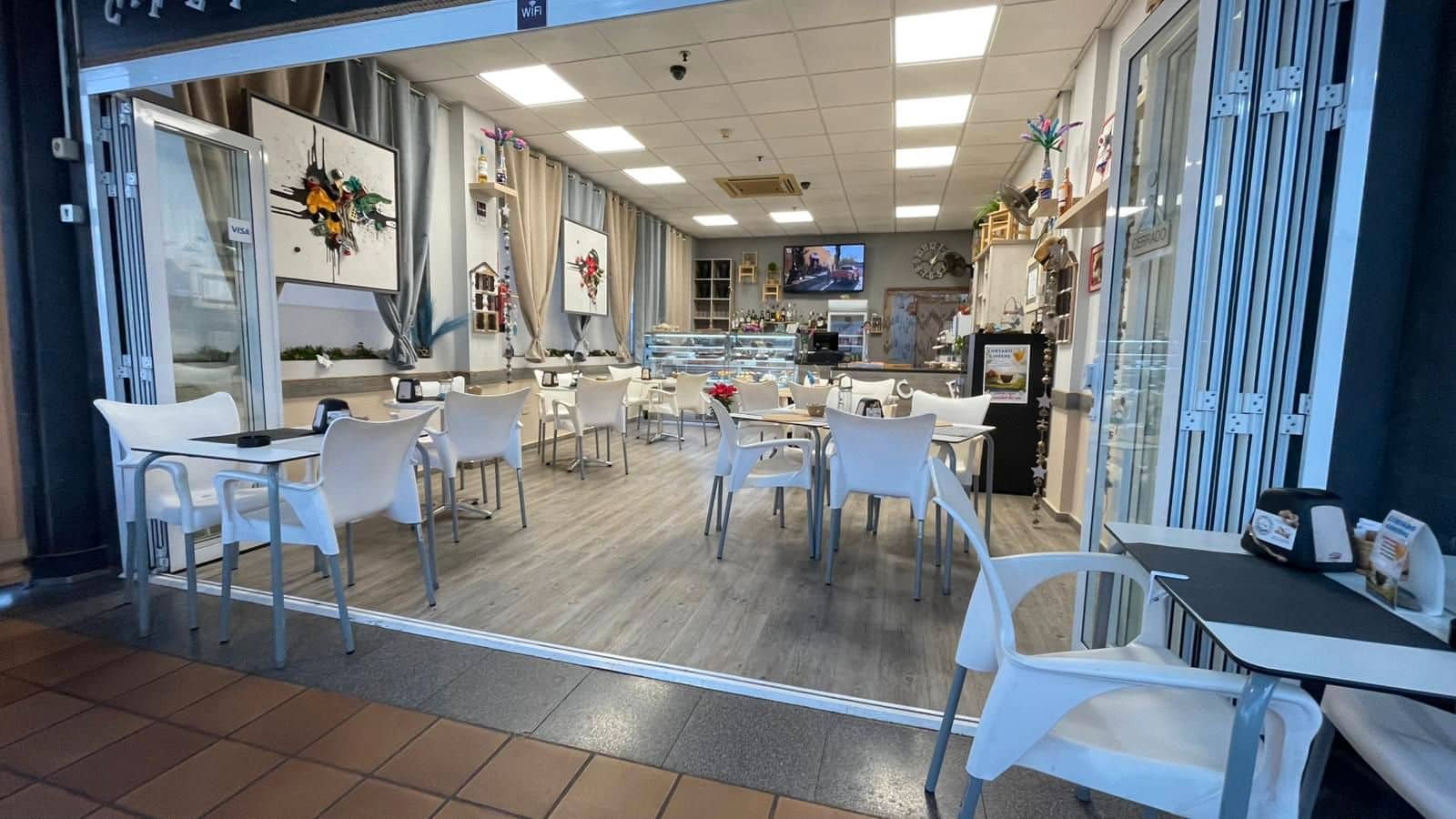 Erhverv til salg i San Bartolome de Tirajana - € 98.000 (Ref: 9503302)