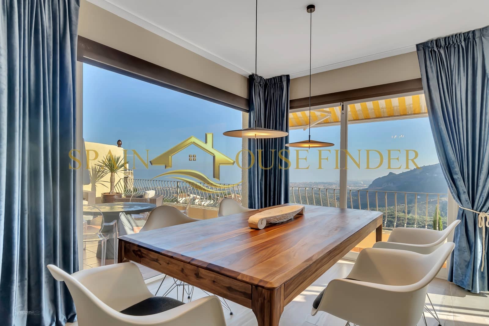 5 soveværelse Villa til salg i Monte Pego med swimmingpool garage - € 699.000 (Ref: 7348111)