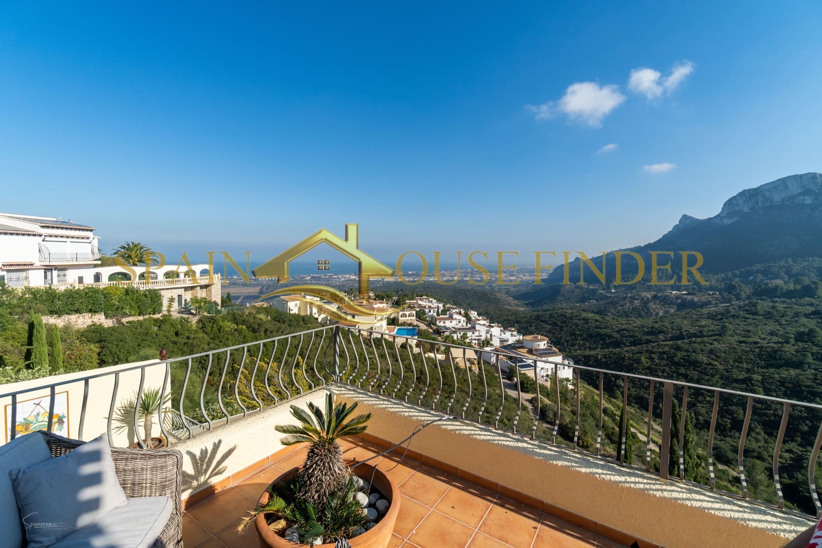 5 soveværelse Villa til salg i Monte Pego med swimmingpool garage - € 699.000 (Ref: 7348111)