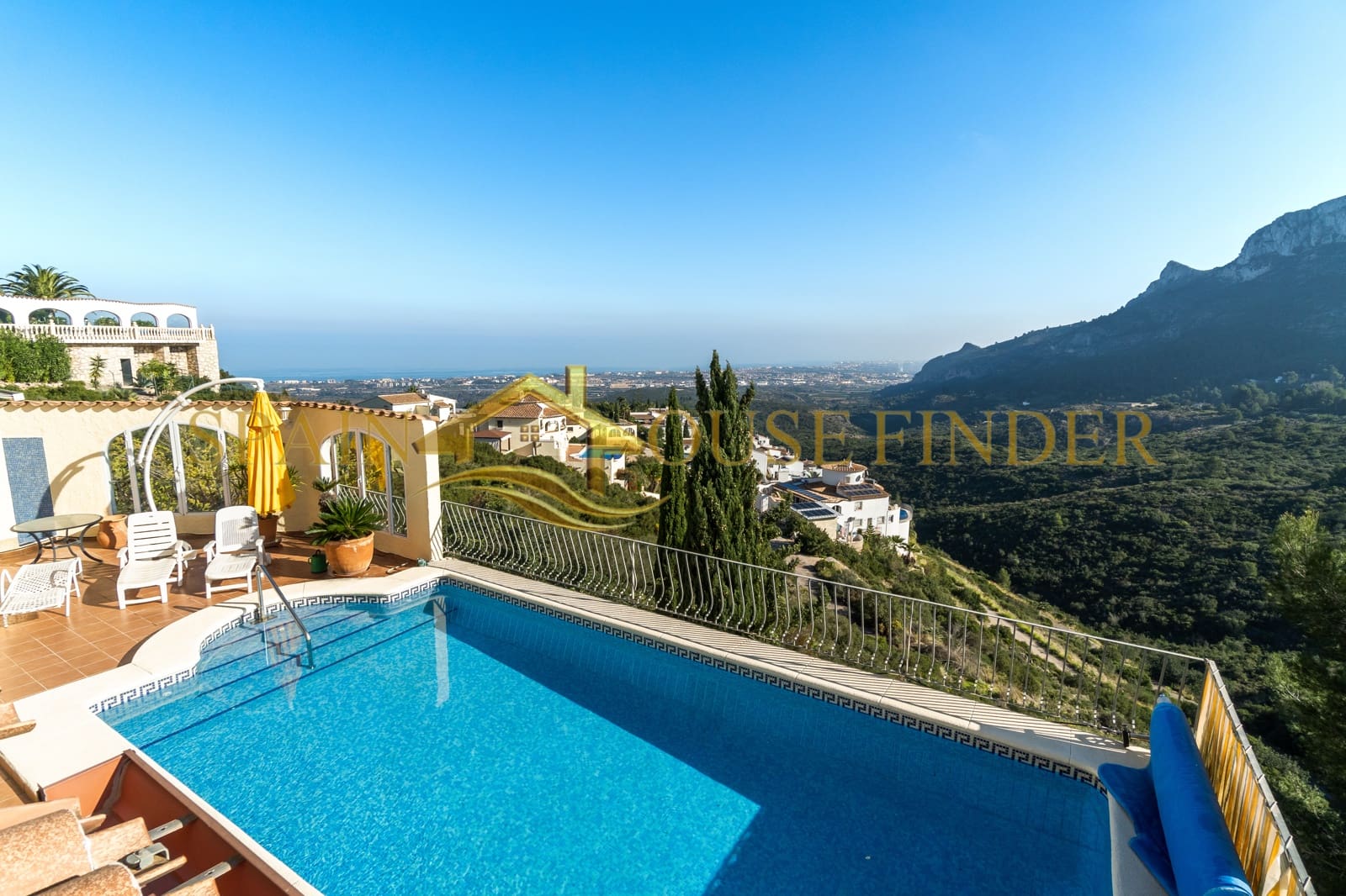 5 soveværelse Villa til salg i Monte Pego med swimmingpool garage - € 699.000 (Ref: 7348111)