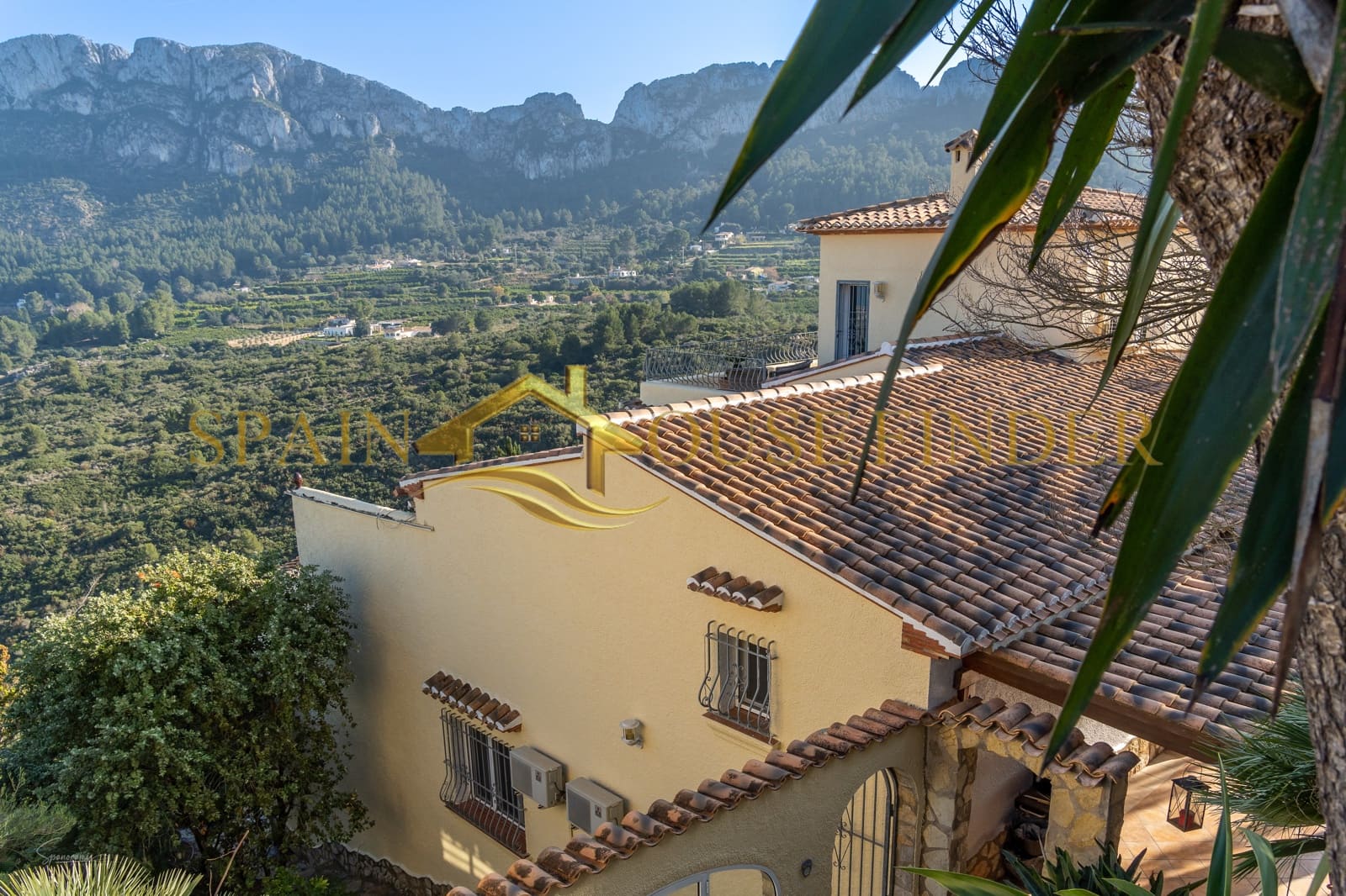 5 soveværelse Villa til salg i Monte Pego med swimmingpool garage - € 699.000 (Ref: 7348111)