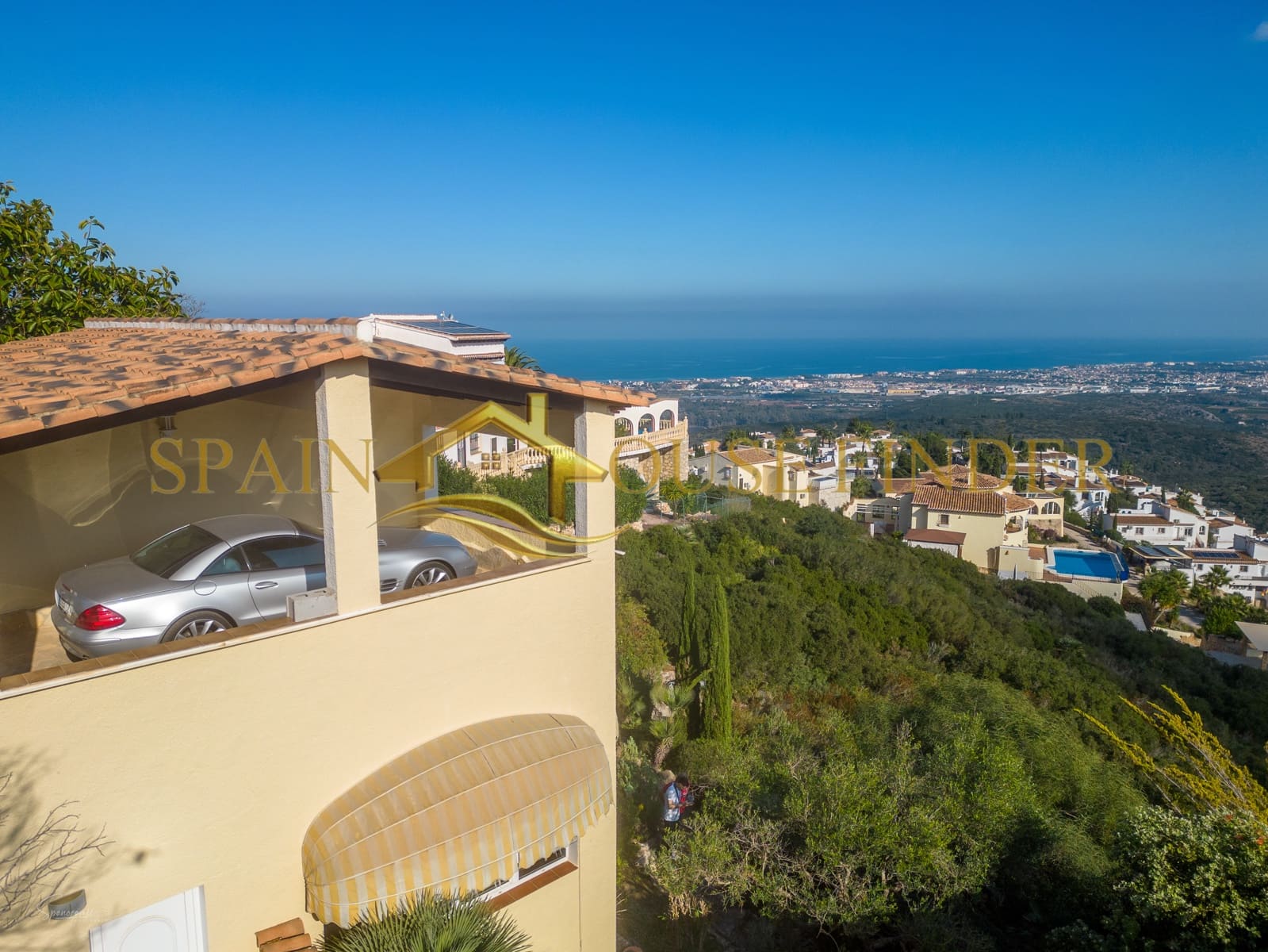 5 soveværelse Villa til salg i Monte Pego med swimmingpool garage - € 699.000 (Ref: 7348111)