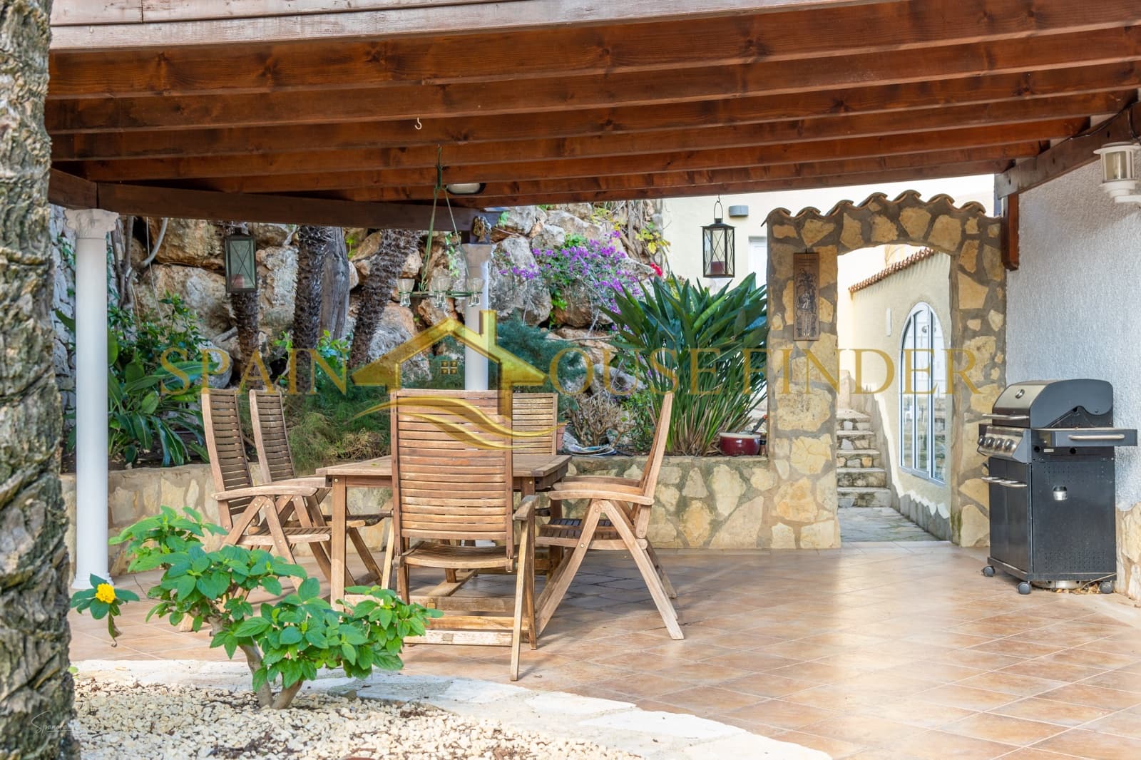 5 soveværelse Villa til salg i Monte Pego med swimmingpool garage - € 699.000 (Ref: 7348111)