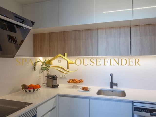 2 bedroom Apartment for sale in Dénia with pool - € 289,000 (Ref: 7369116)