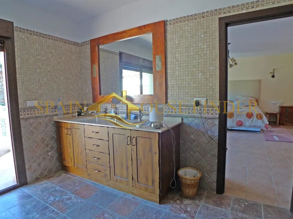 8 chambre Finca/Maison de Campagne à vendre à Jalon / Xalo avec piscine garage - 999 000 € (Ref: 7369616)