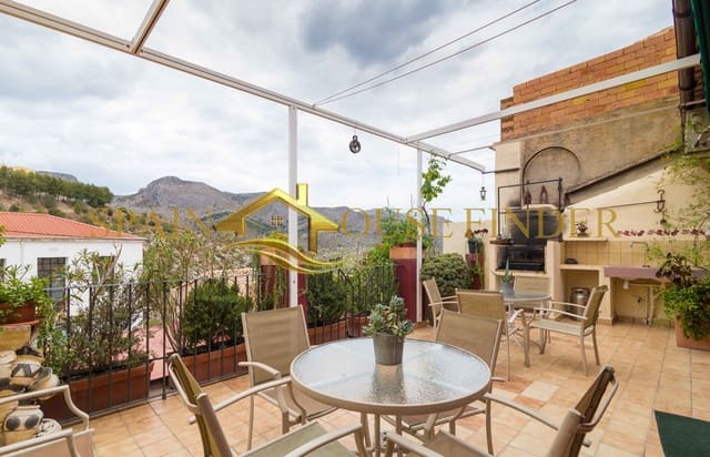 5 bedroom Guesthouse/B & B for sale in Orba with garage - € 459,000 (Ref: 8528919)