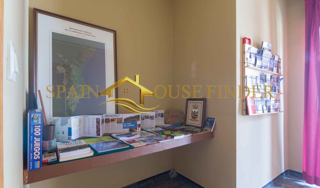 5 bedroom Guesthouse/B & B for sale in Orba with garage - € 459,000 (Ref: 8528919)