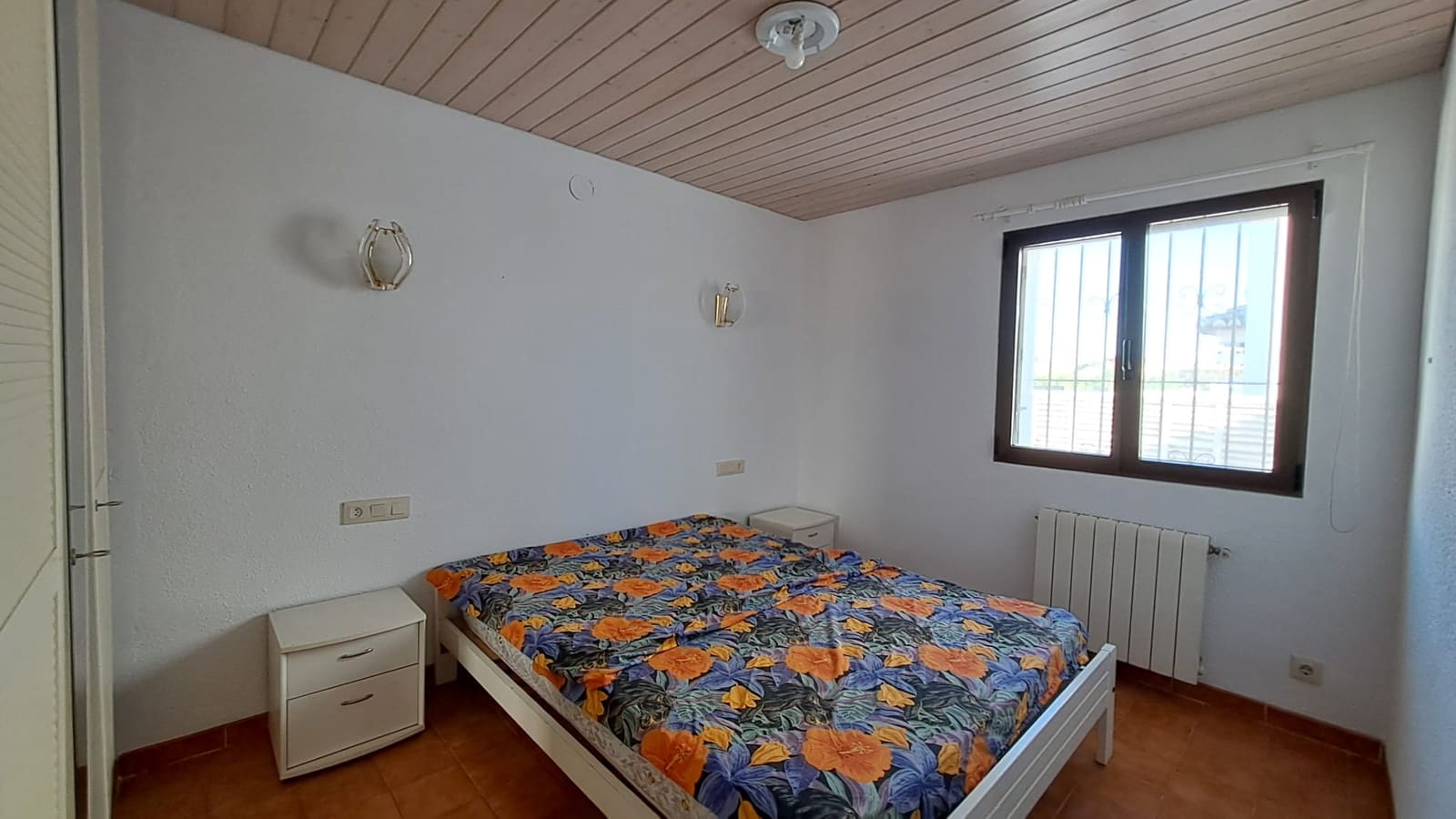 3 soveværelse Finca/Landehus til salg i Els Poblets med swimmingpool garage - € 379.000 (Ref: 9559803)