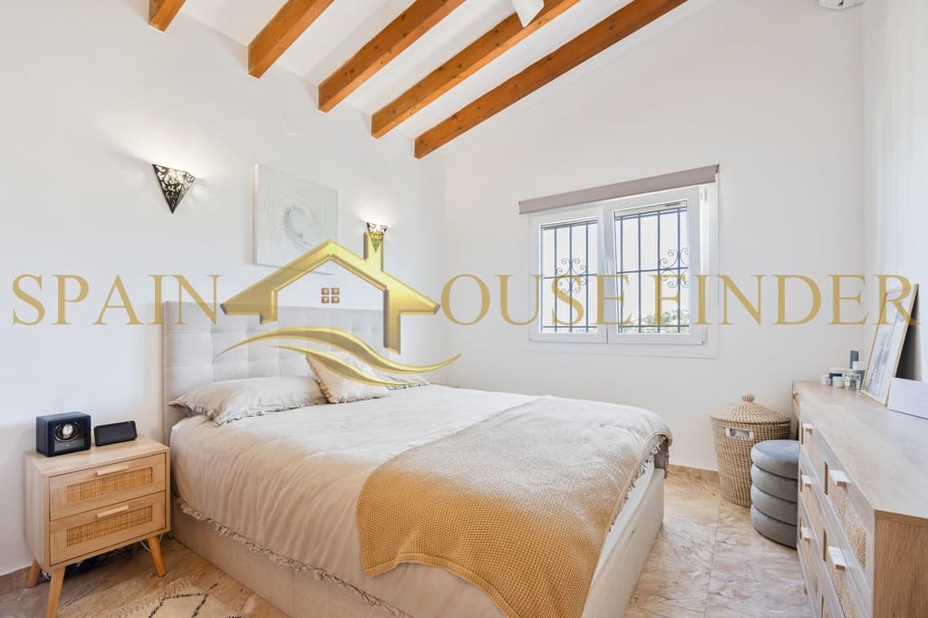 5 quarto Moradia para venda em Monte Pego com piscina garagem - 589 000 € (Ref: 9581253)