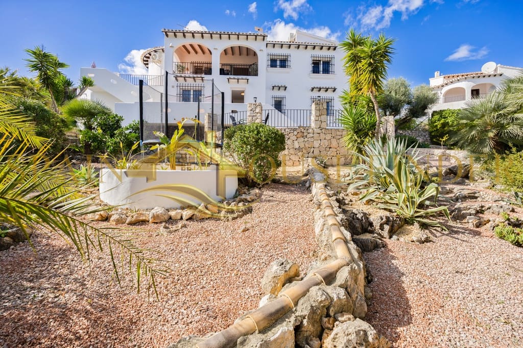 5 quarto Moradia para venda em Monte Pego com piscina garagem - 589 000 € (Ref: 9581253)