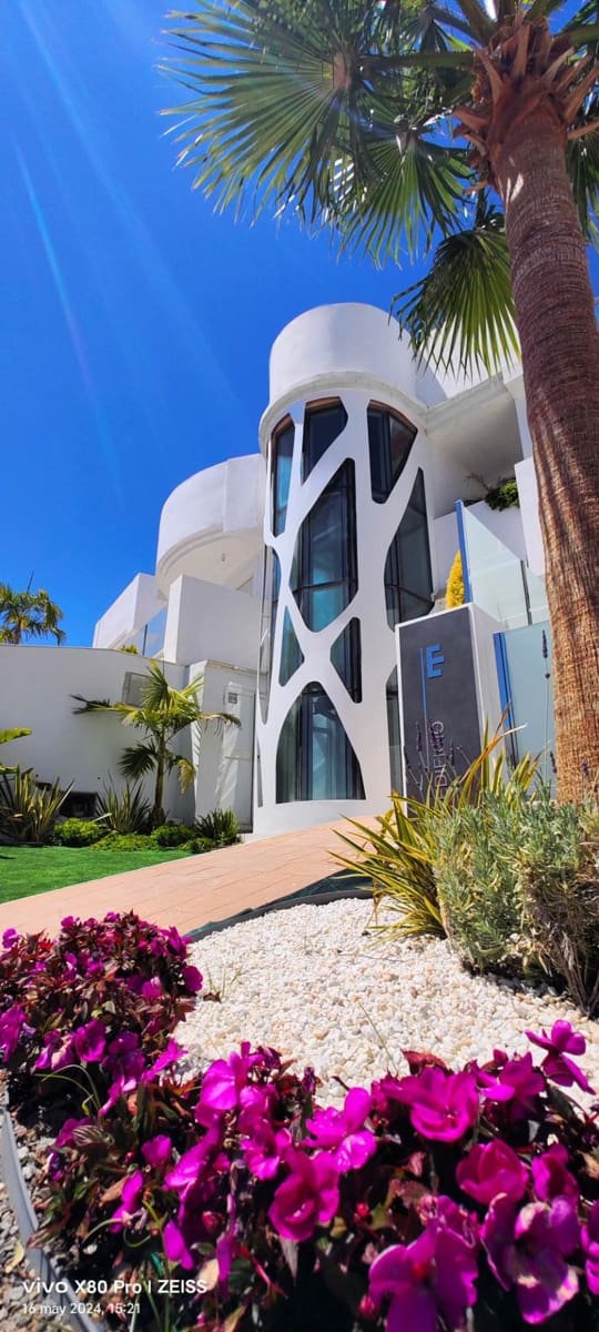 2 makuuhuone Huoneisto myytävänä paikassa Rincon de la Victoria mukana uima-altaan 
autotalli - 335 000 € (Ref: 8900088)