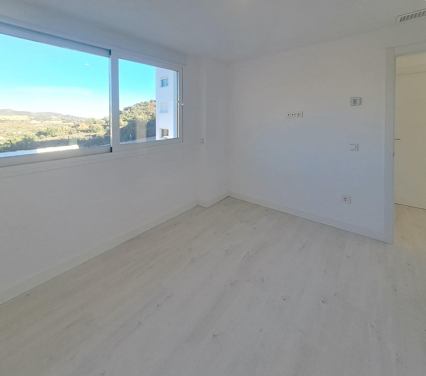 2 soverom Penthouse til salgs i Rincon de la Victoria med svømmebasseng garasje - € 389 000 (Ref: 9519156)