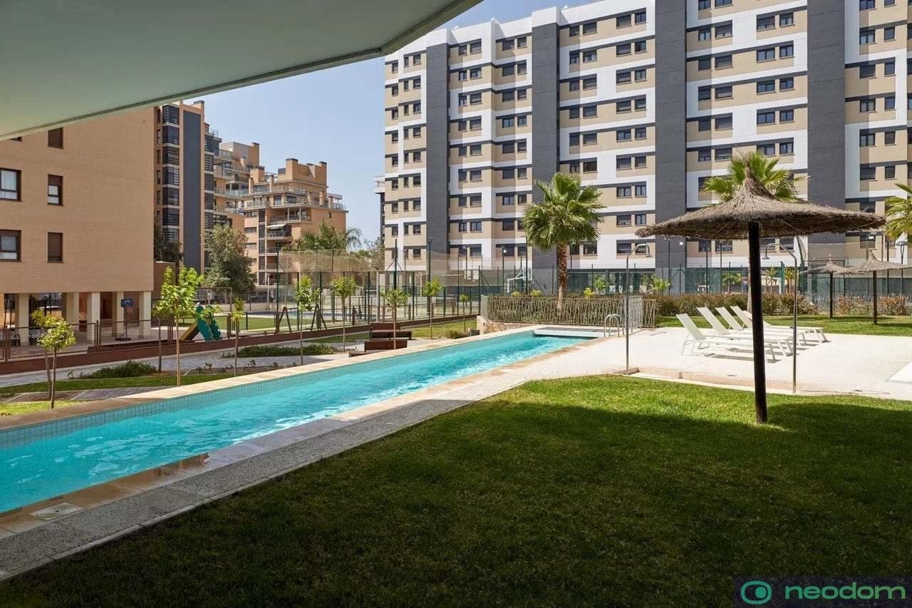4 soveværelse Lejlighed til leje i Alicante by med swimmingpool garage - € 4.000 (Ref: 8681463)