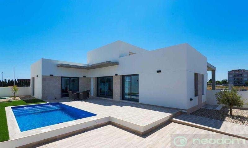 3 Zimmer Villa zu verkaufen in Daya Nueva mit Pool - 420.000 € (Ref: 9187936)