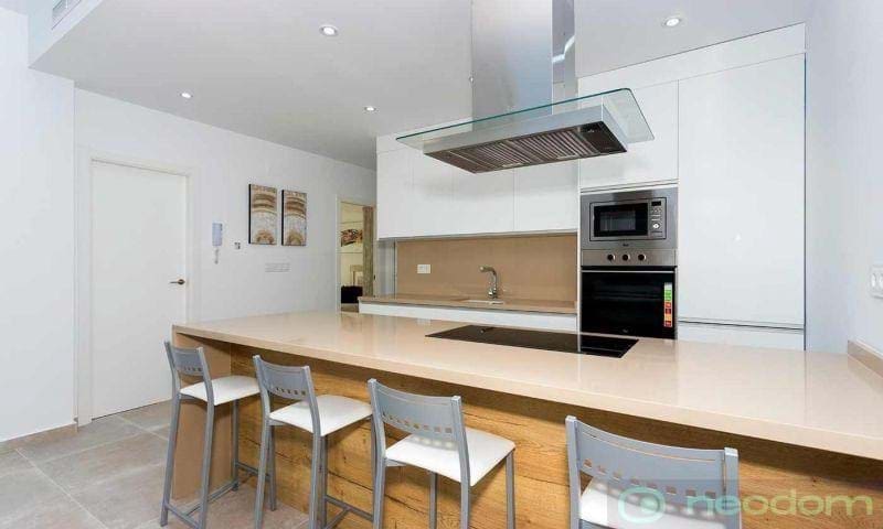 3 Zimmer Villa zu verkaufen in Daya Nueva mit Pool - 420.000 € (Ref: 9187936)