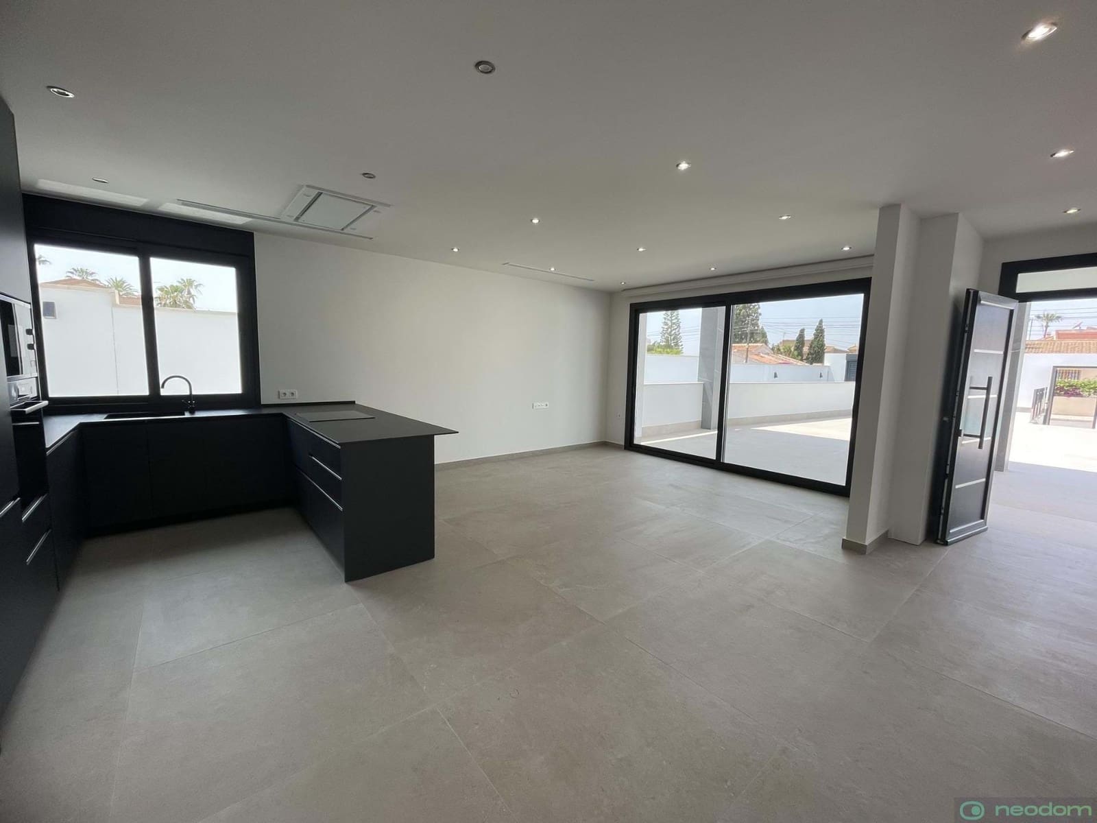 3 bedroom Villa for sale in Rojales with pool - € 799,900 (Ref: 9187940)