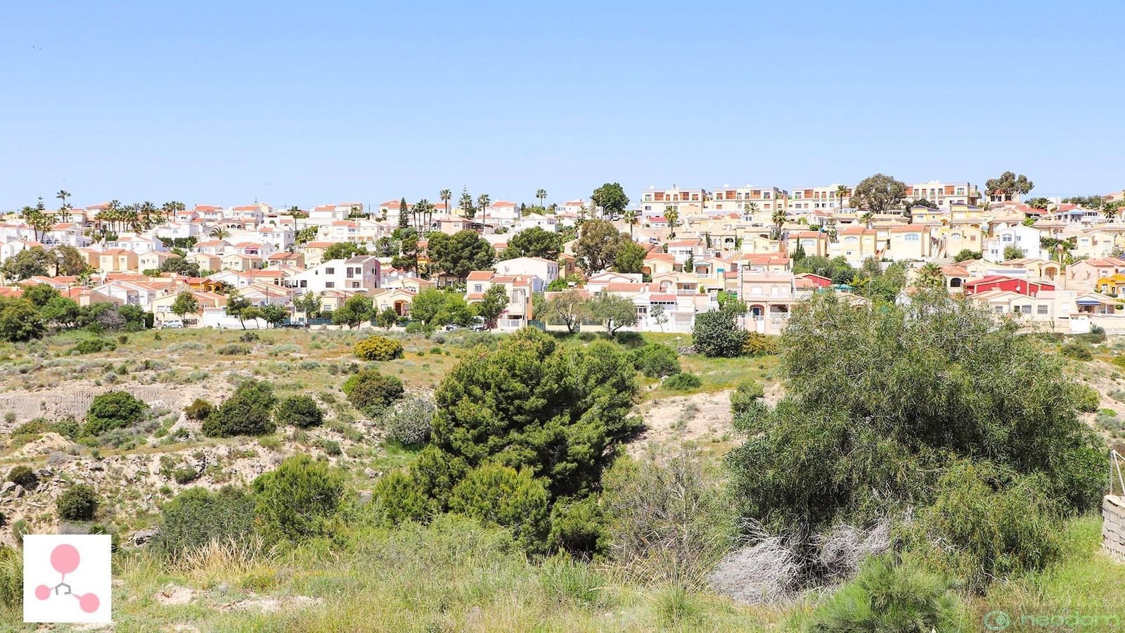 Chalet de 4 habitaciones en San Fulgencio en venta con piscina - 1.187.000 € (Ref: 9387241)