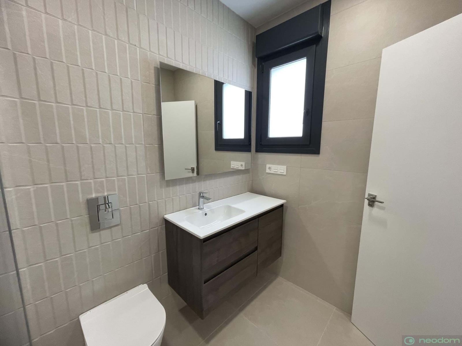 3 bedroom Villa for sale in Almoradi - € 359,900 (Ref: 9387271)