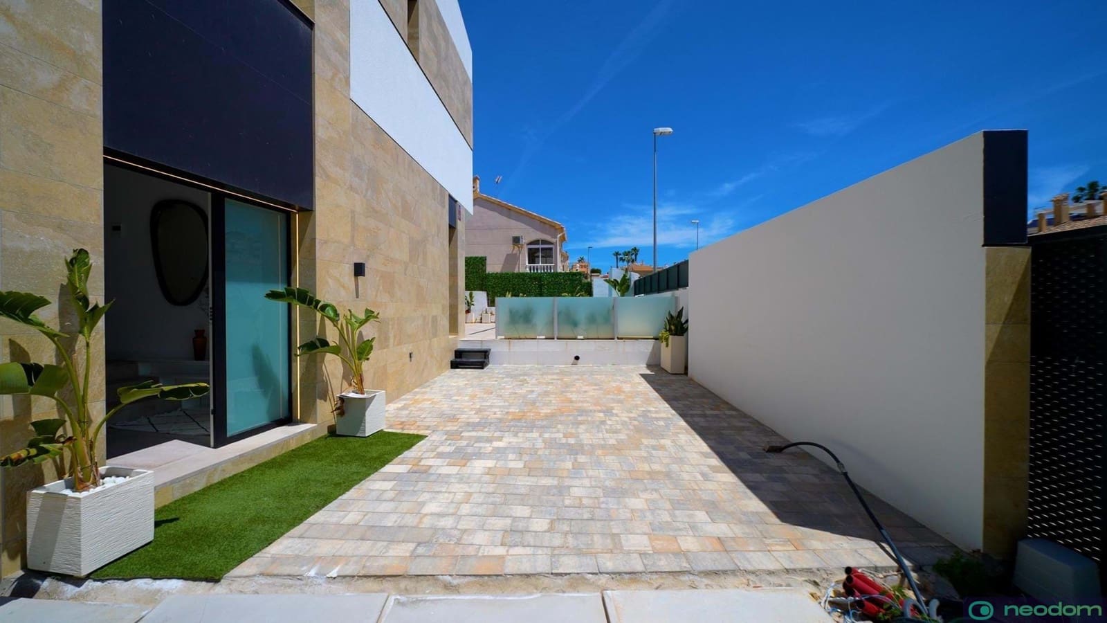 3 bedroom Villa for sale in Orihuela - € 509,000 (Ref: 9387364)