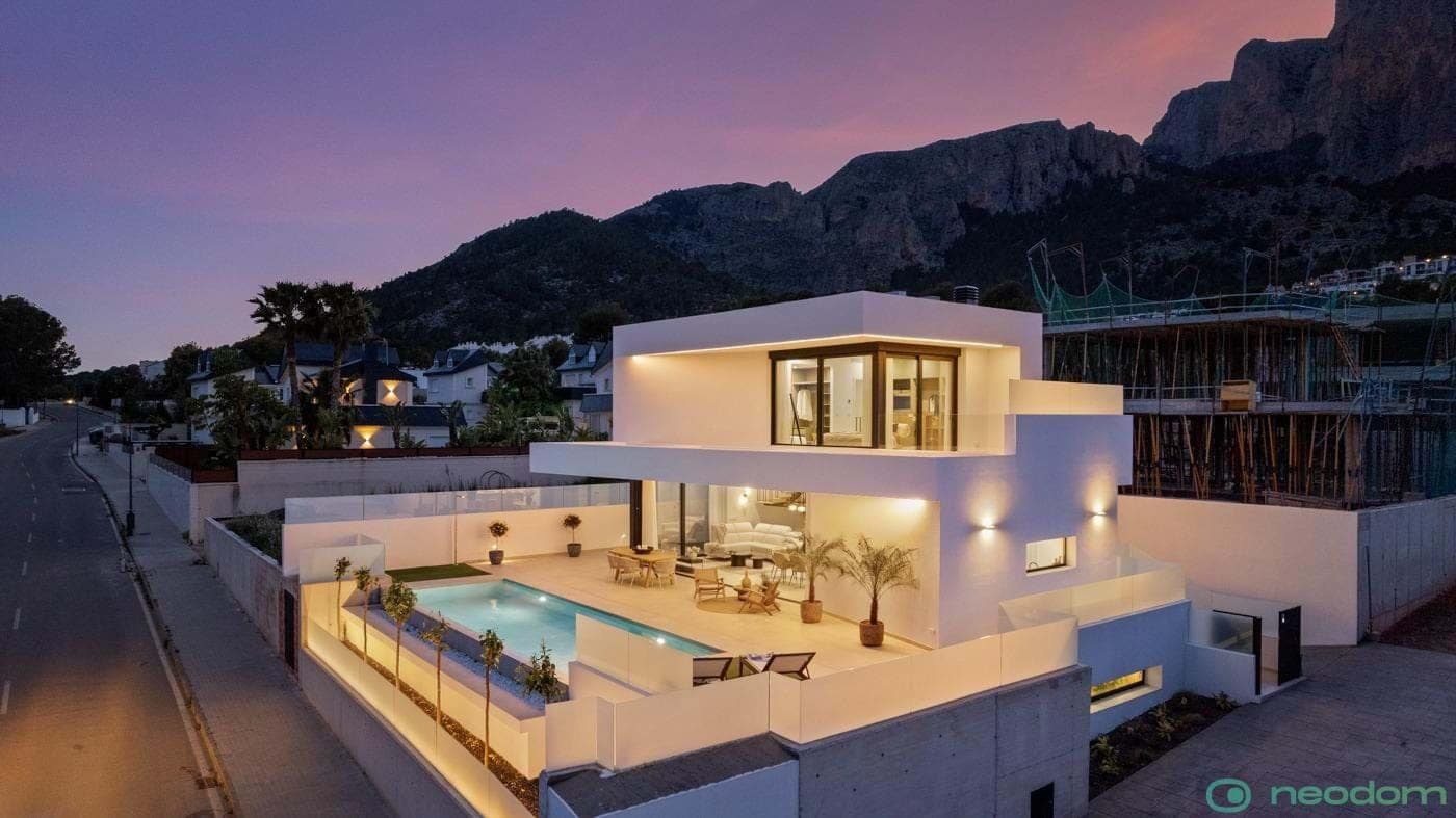 4 Zimmer Villa zu verkaufen in Polop - 725.000 € (Ref: 9395712)