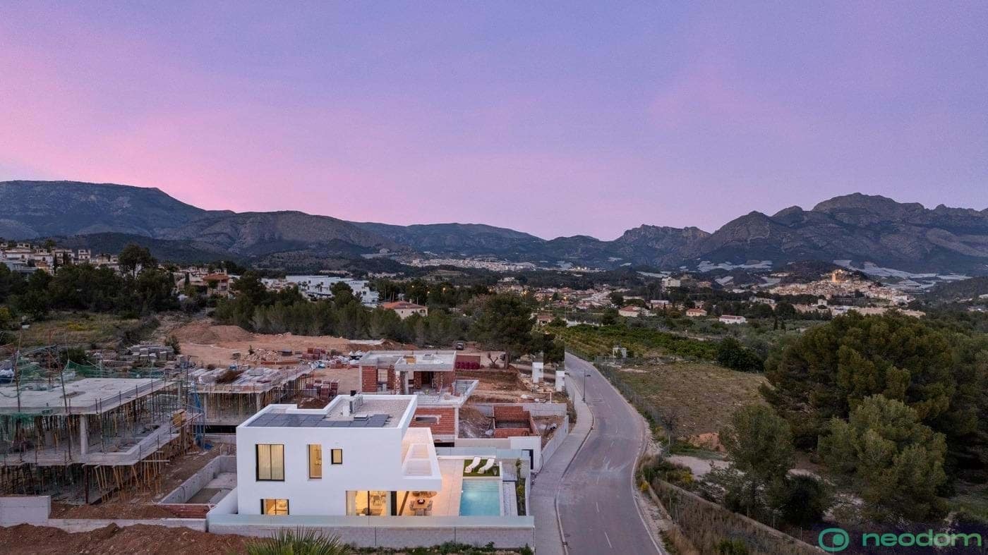 4 Zimmer Villa zu verkaufen in Polop - 725.000 € (Ref: 9395712)