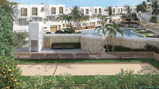 2 bedroom Townhouse for sale in Alicante / Alacant city - € 289,000 (Ref: 9398183)
