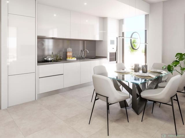 Ático de 3 habitaciones en Vera en venta - 395.000 € (Ref: 9450651)